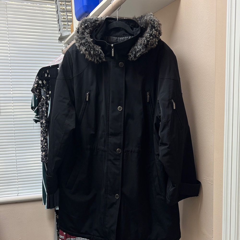 Women’s Black Faux-Fur Hooded Winter Coat